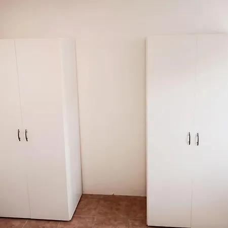 Apartment Boardinghouse In *